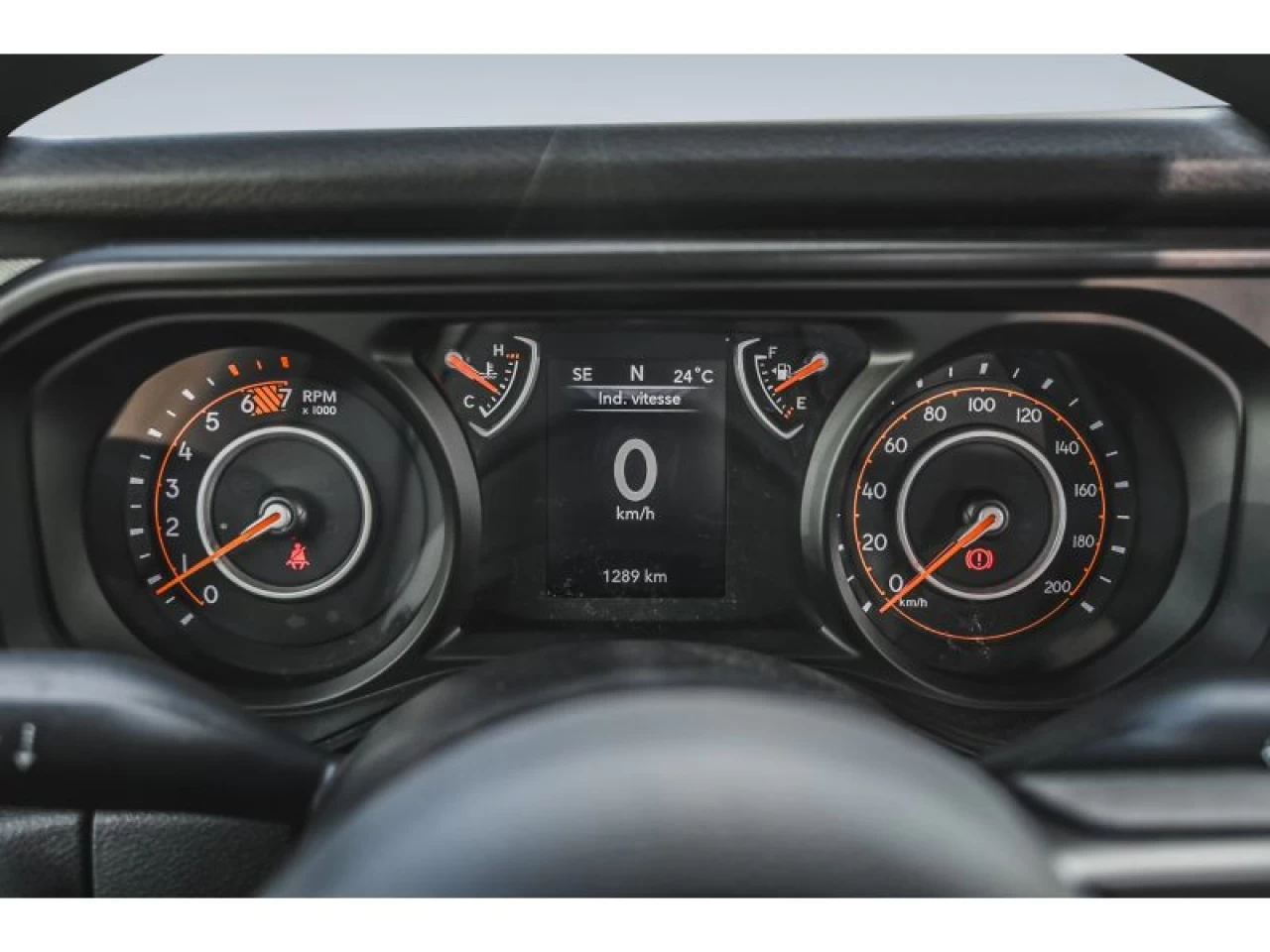2026 Jeep Wrangler Sport Image principale