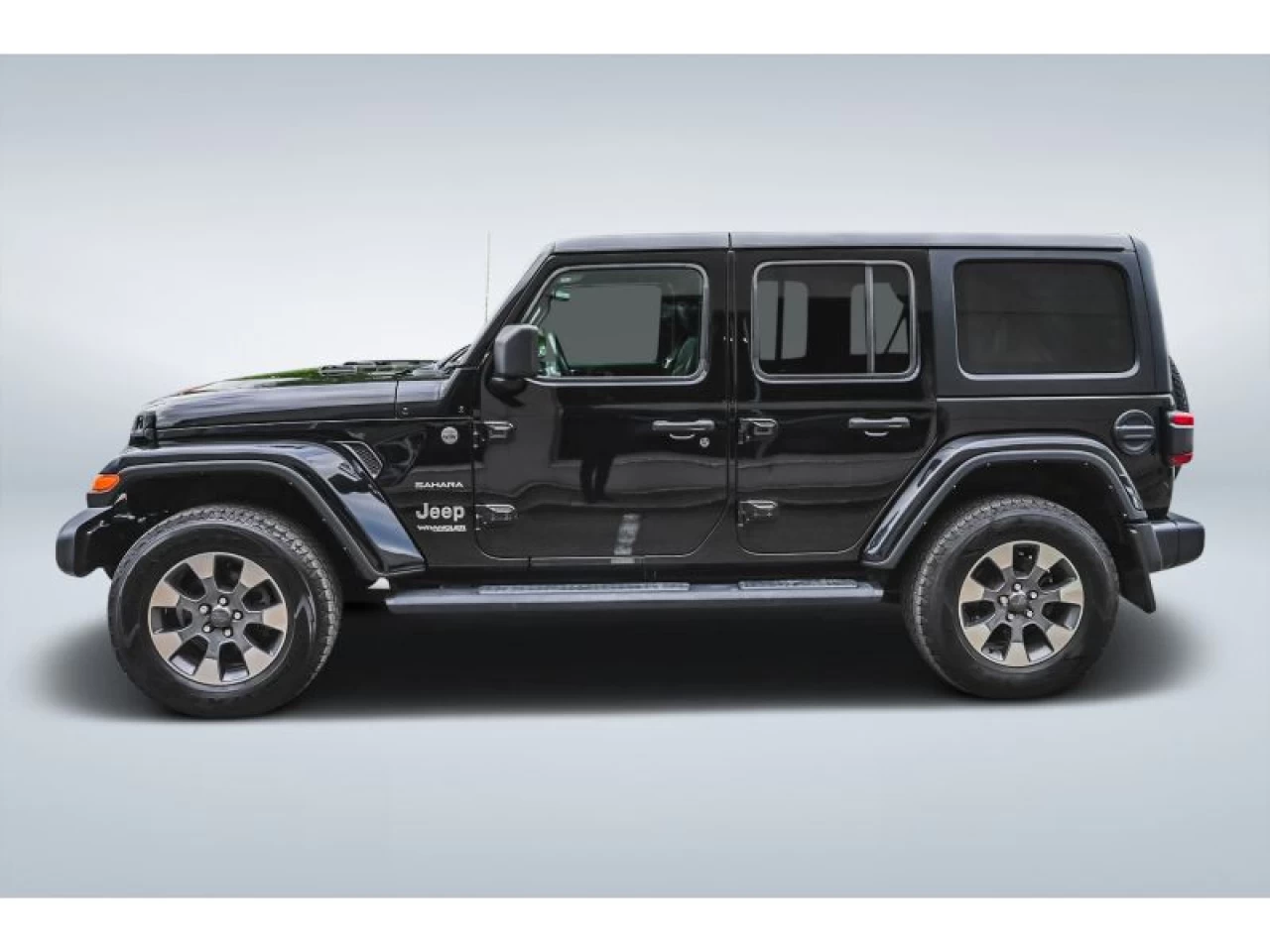 2021 Jeep Wrangler Unlimited Sahara CUIR 2 TOITS SYSTEME ALPINE Image principale