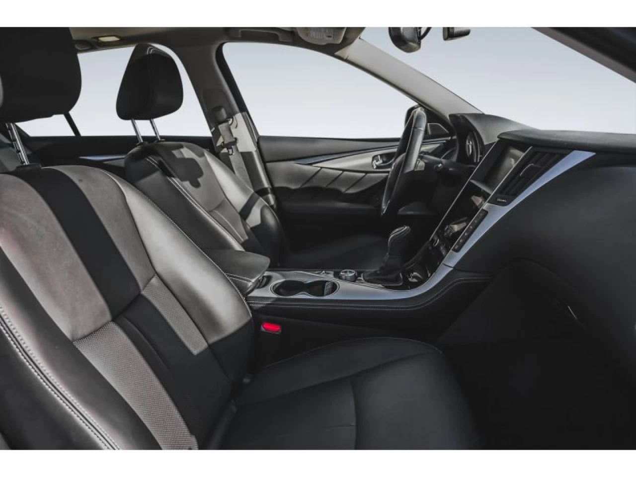 2024 Infiniti Q50 LUXE AWD CUIR TOIT OUVRANT Image principale