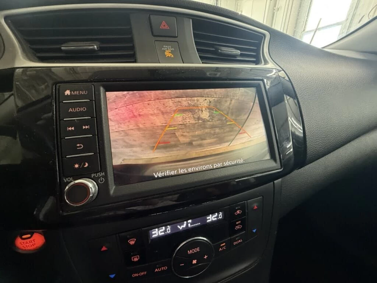 2019 Nissan Sentra AUTO TOIT CAM DE RECUL Image principale