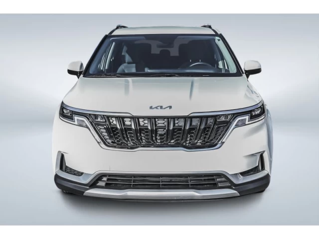 Kia Carnival LX 2024