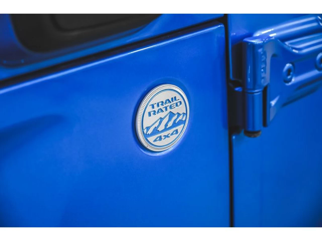 2023 Jeep Wrangler 4XE Sahara 4x4 SKY ONE-TOUCH TRAILER TOW Image principale