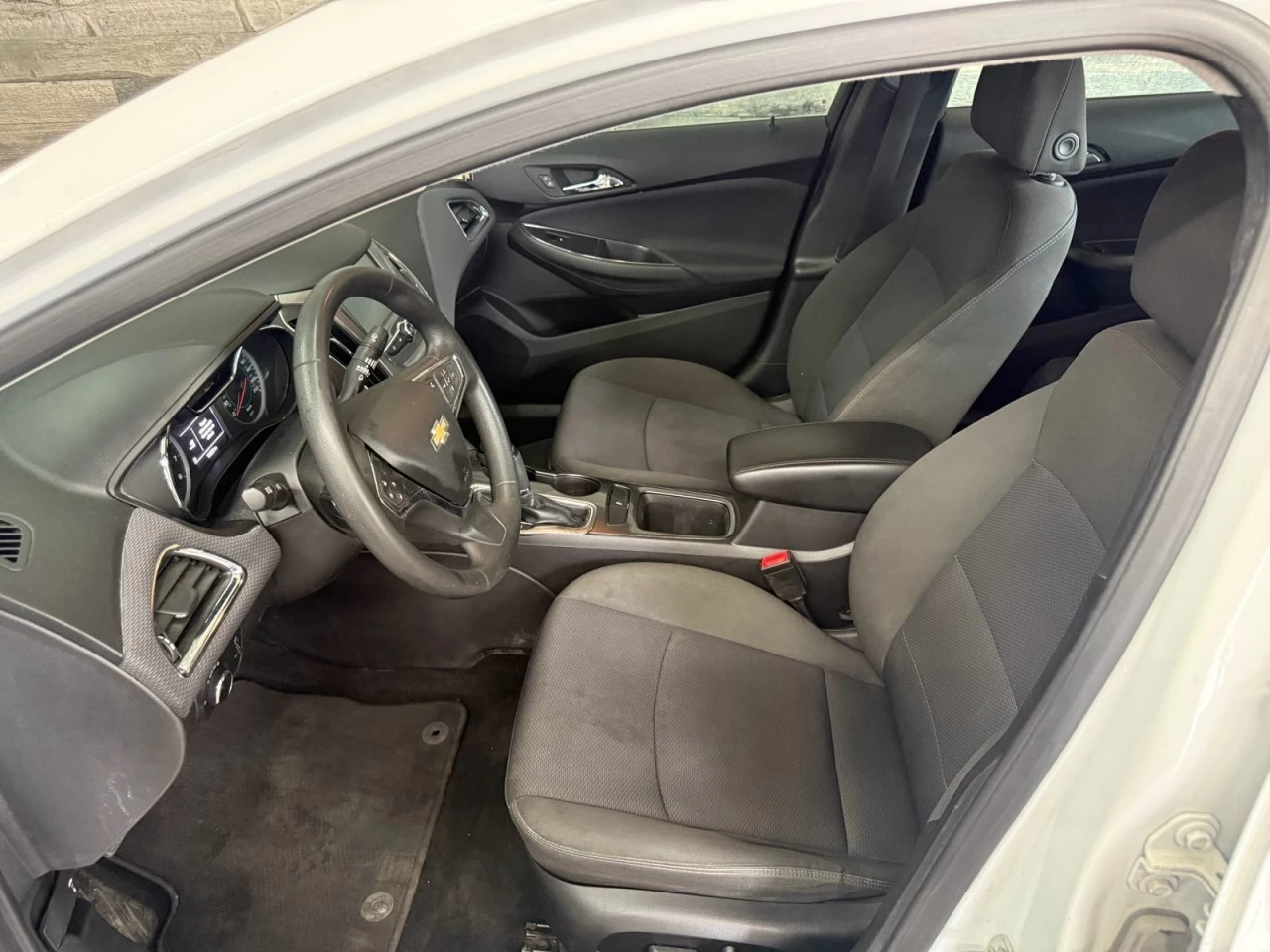2018 Chevrolet Cruze LT Auto Image principale