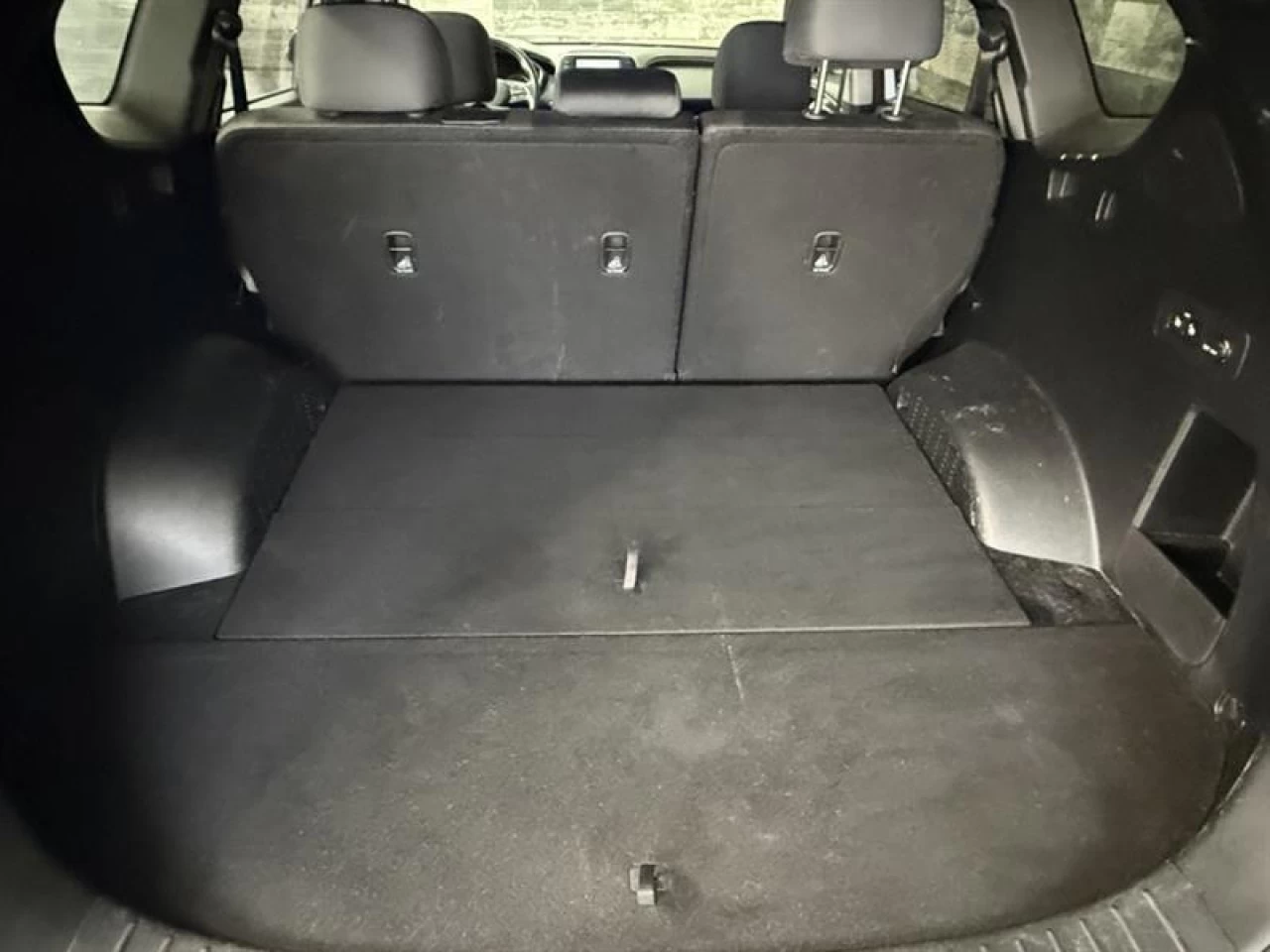 2019 Hyundai Santa Fe PrivilÉgiÉ AWD BLUETOOTH **APPROUVÉ À 99.9%** Image principale