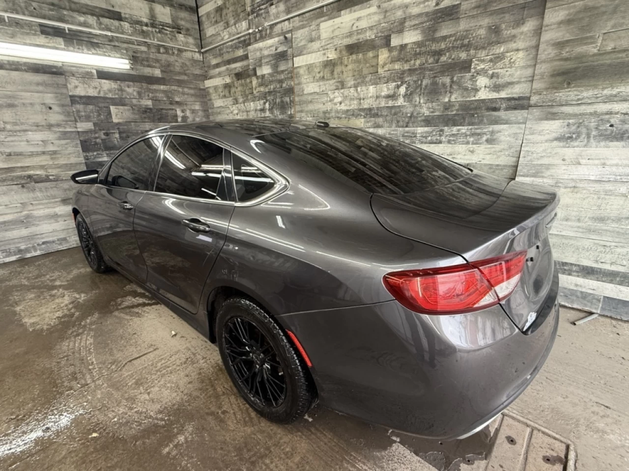 2016 Chrysler 200 LimitÉe CAMÉRA DE RECUL BLUETOOTH **APPROUVÉ À 99. Image principale