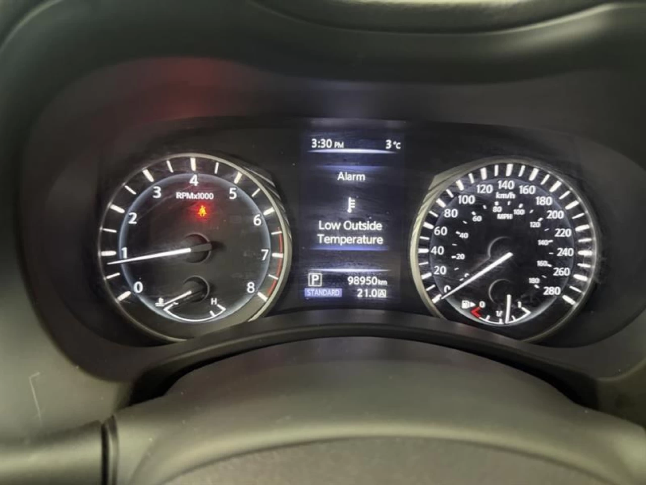 2018 Infiniti Q50 2.0t LUXE AWD CUIR TOIT NAV ** APPROUVÉ À 99.9% ** Image principale