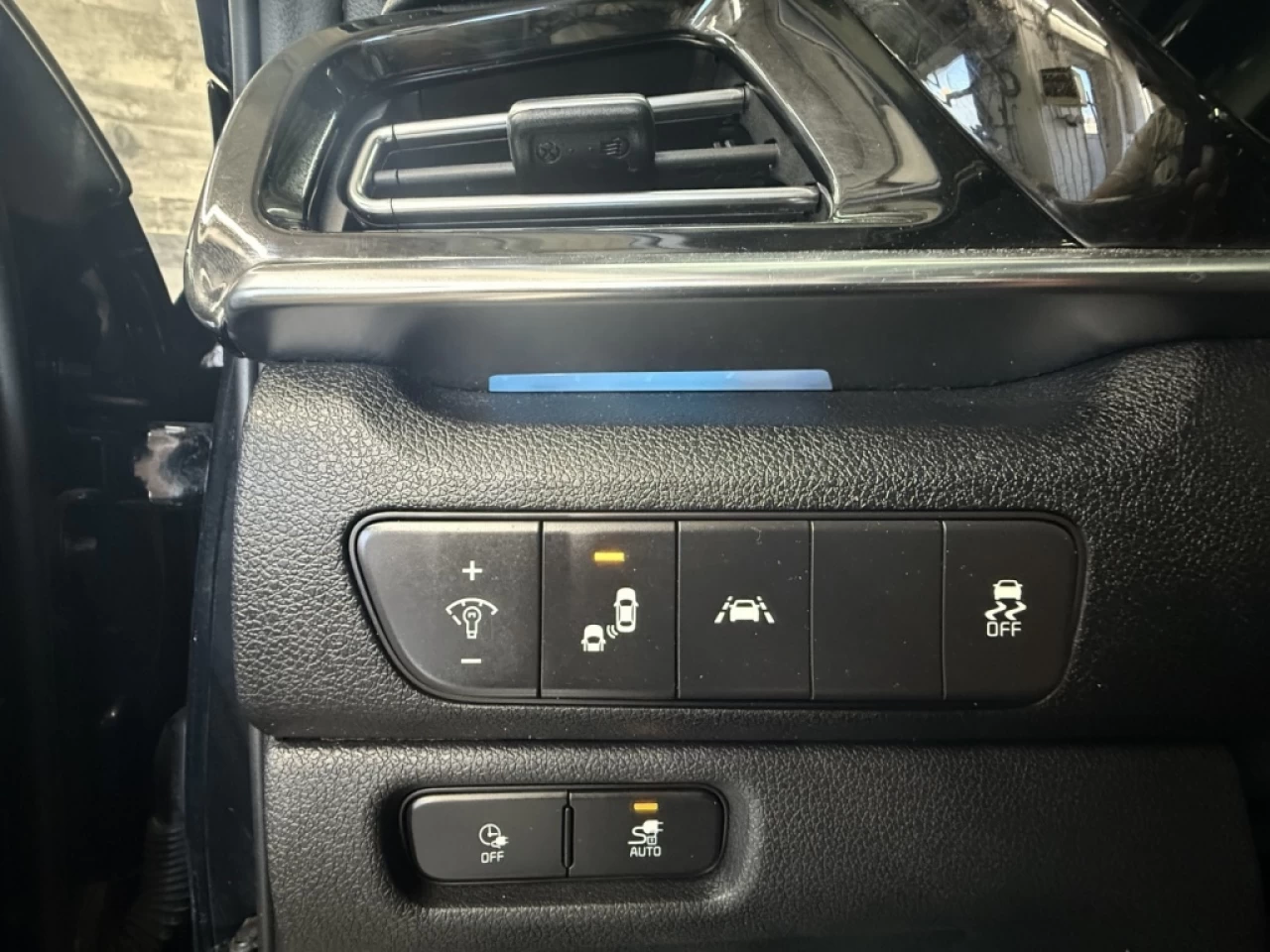 2020 Kia Niro SX Touring ÉLEC CUIR TOIT NAV BLUETOOTH **APPROUVÉ Main Image