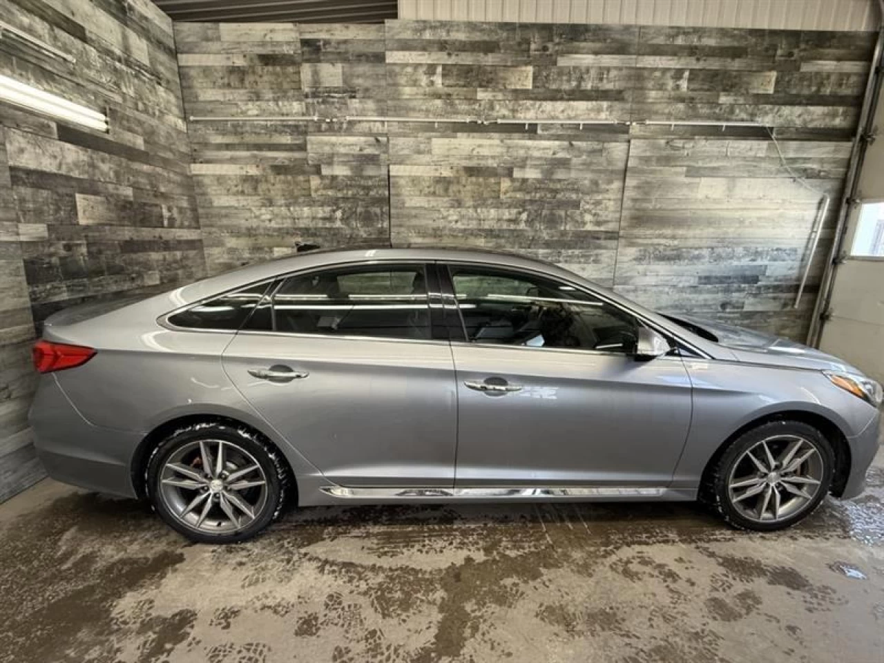 2016 Hyundai Sonata 2.0T Sport Ultimate CUIR NAV TOIT **APPROUVÉ À 99. Main Image