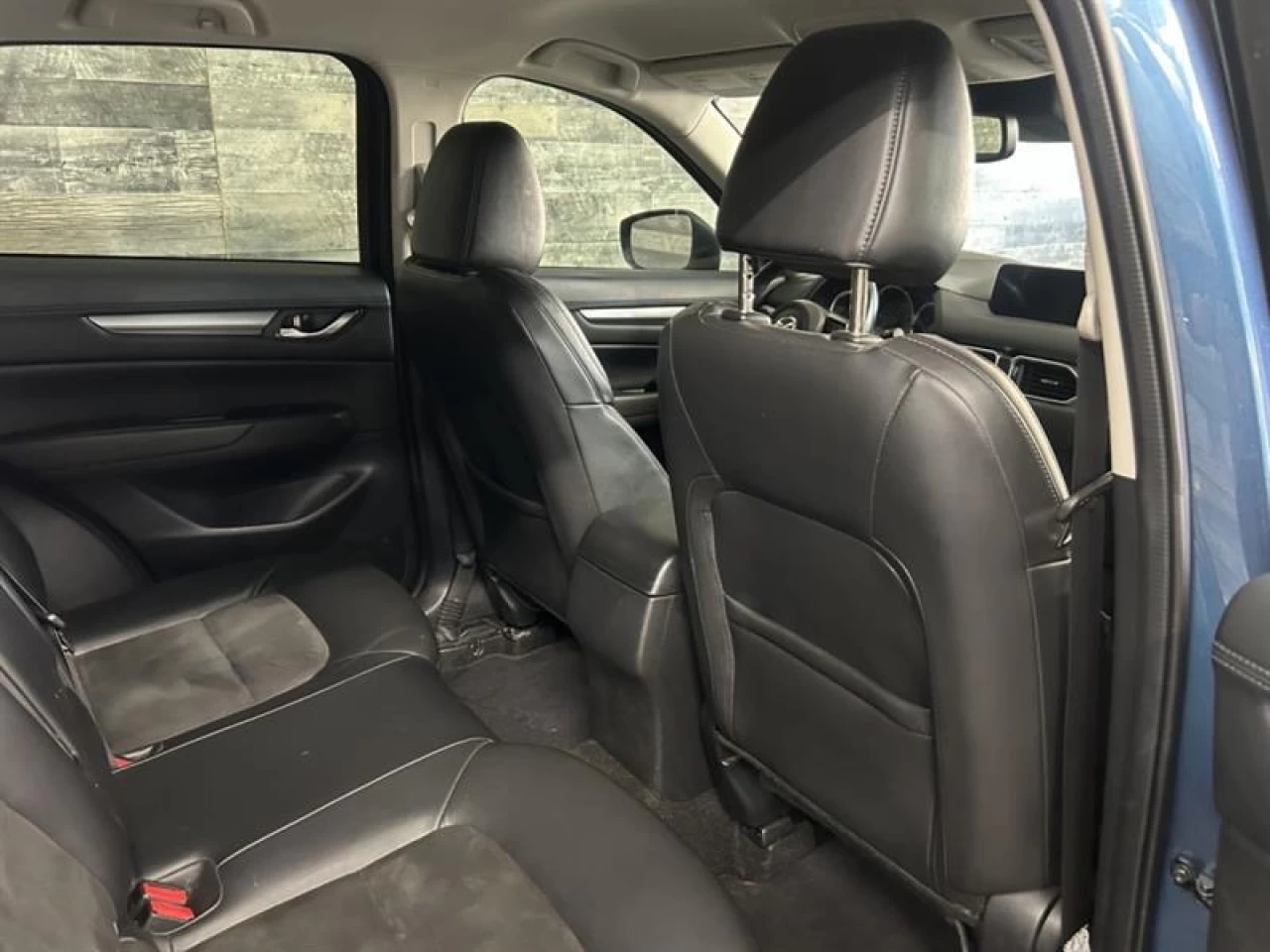 2018 Mazda CX-5 GS AWD NAV CUIR **APPROUVÉE 99,9%** Image principale