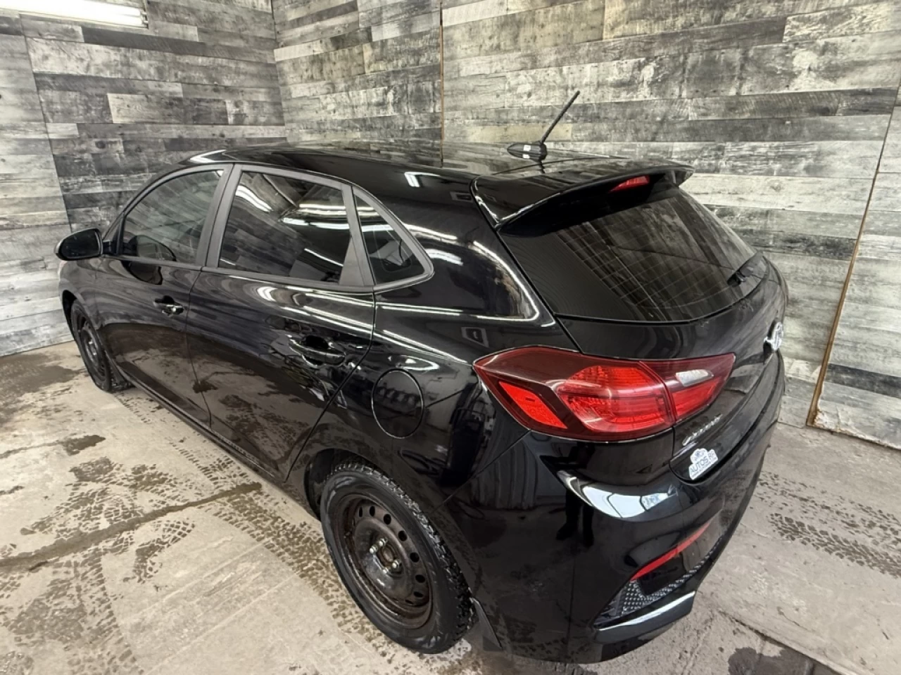 2019 Hyundai Accent PrivilÉgiÉ  Bluetooth Volant et sieges chauffant * Image principale