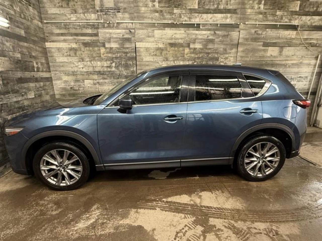 2019 Mazda CX-5 GT turbo AWD CUIR TOIT NAV ** APPROUVÉ À 99.9% ** Main Image