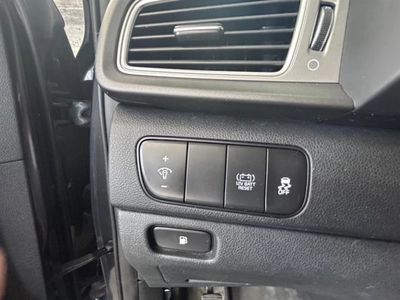 2019 Kia Niro L Hybrid Cam de recul  ** APPROUVÉE 99,9% ** Image principale
