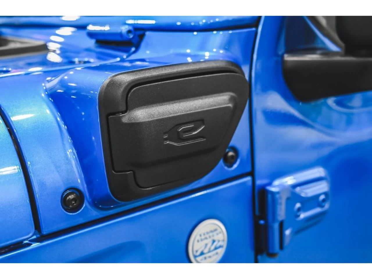 2023 Jeep Wrangler 4XE Sahara 4x4 SKY ONE-TOUCH TRAILER TOW Image principale