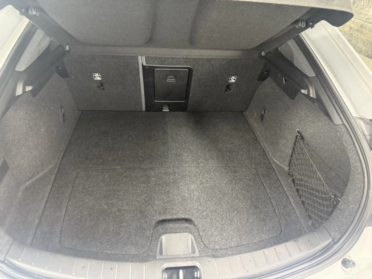 2023 Polestar 2 PLUS LONG RANGE DUAL MOTOR AWD**APPROUVÉ À 99.9%** Main Image