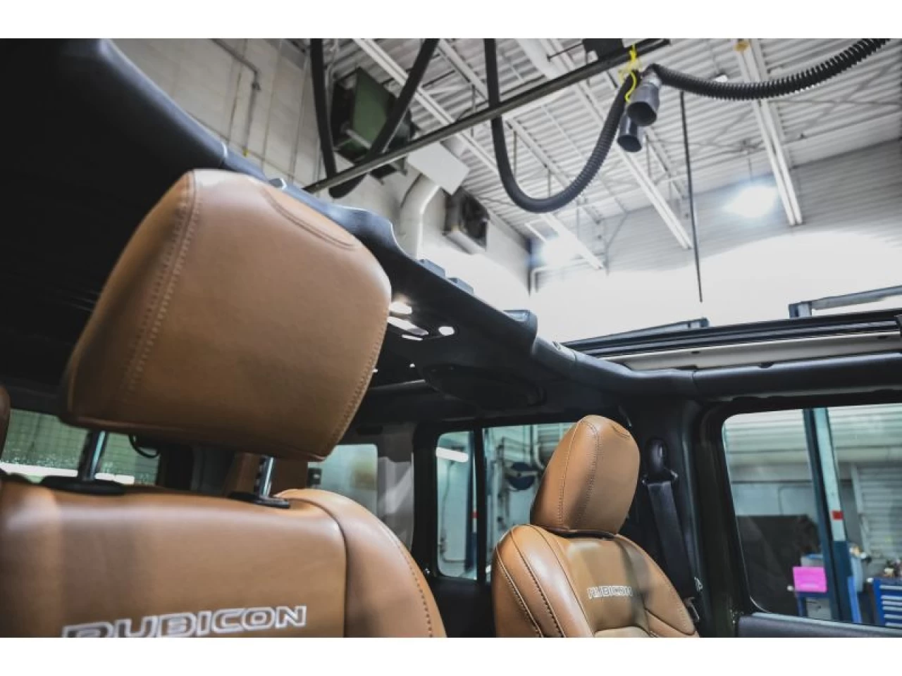 2023 Jeep Wrangler Rubicon 4 Door 4x4 toit sky one -touch Image principale