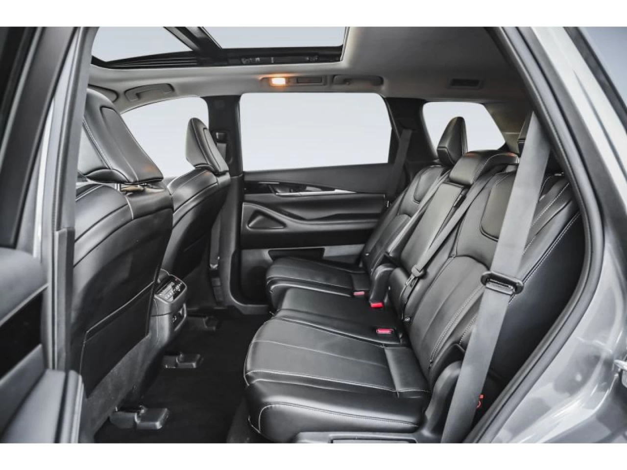 2024 Infiniti QX60 PURE AWD CUIR TOIT PANORAMIQUE Image principale