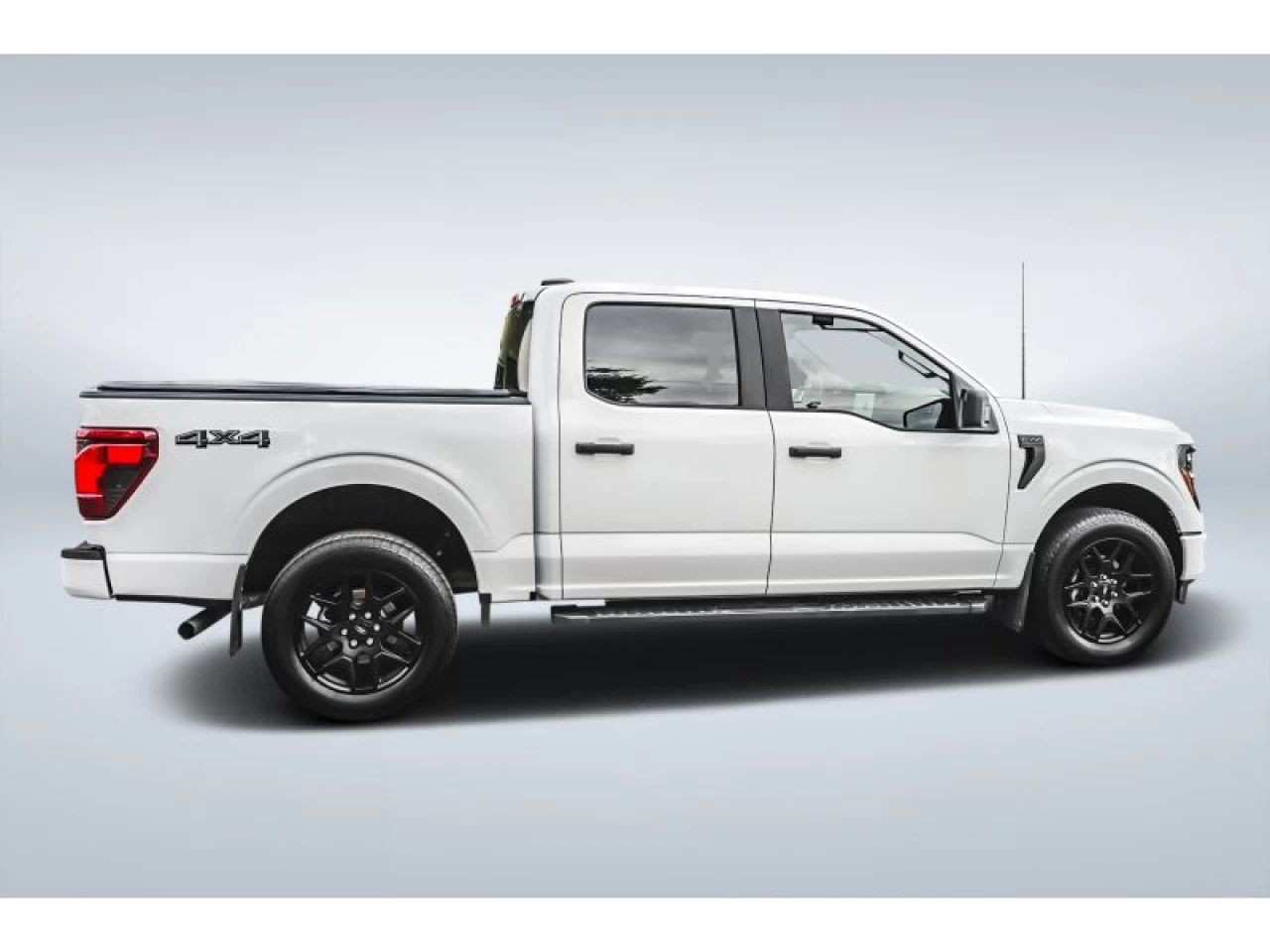 2025 Ford F150 STX 4WD SuperCrew 5.5' Box V6 ECOBOOST Image principale