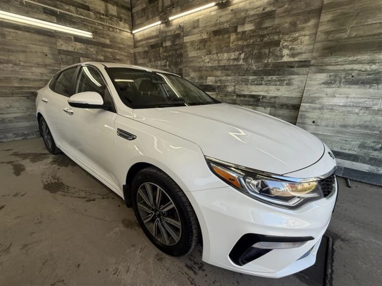 2019 Kia Optima LX CAM DE RECUL BLUETOOTH MAGS **APPROUVÉ À 99.9%* Image principale