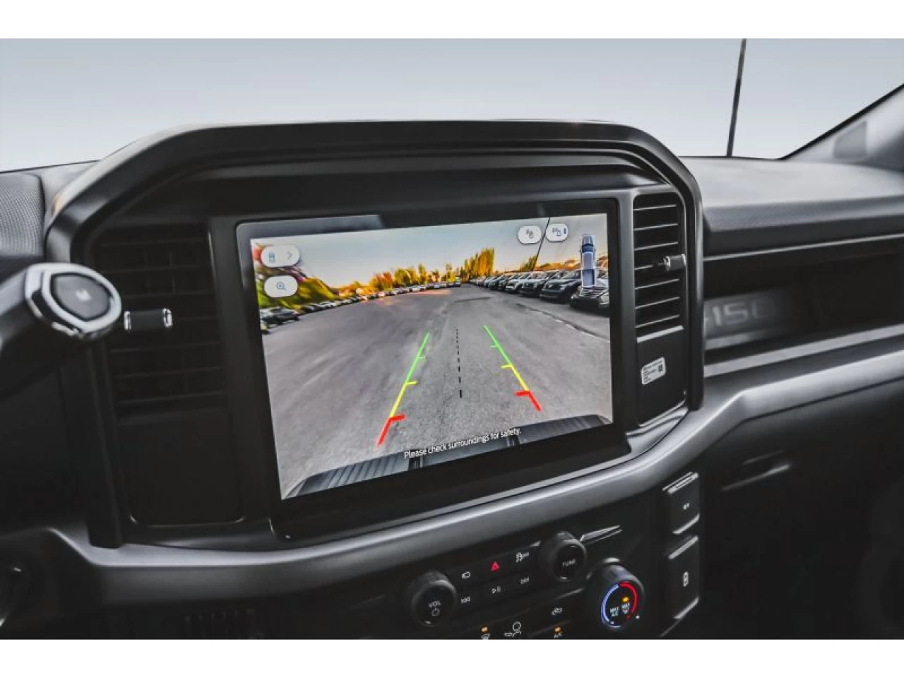 2025 Ford F150 XL 4WD SuperCrew 5.5' Box ecoboost Image principale