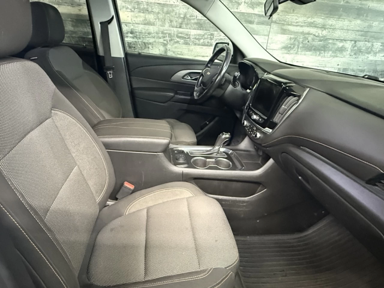2018 Chevrolet Traverse LT 8 PASS AWD CAM DE RECUL **APPROUVÉ À 99.9%** Image principale