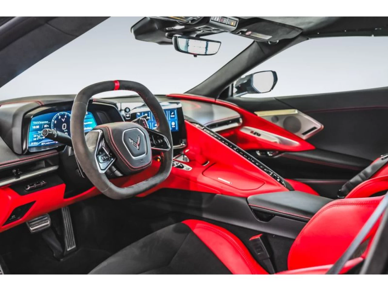 2025 Chevrolet Corvette 2dr Stingray Conv w/3LT Z51 PERFORMANCE GROUP Image principale