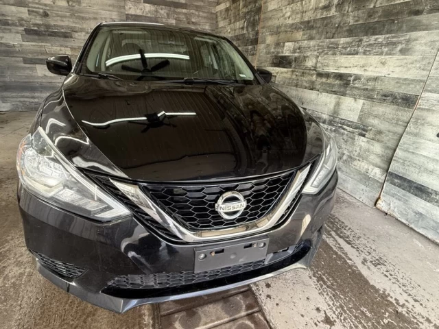 Nissan Sentra AUTO TOIT CAM DE RECUL 2019
