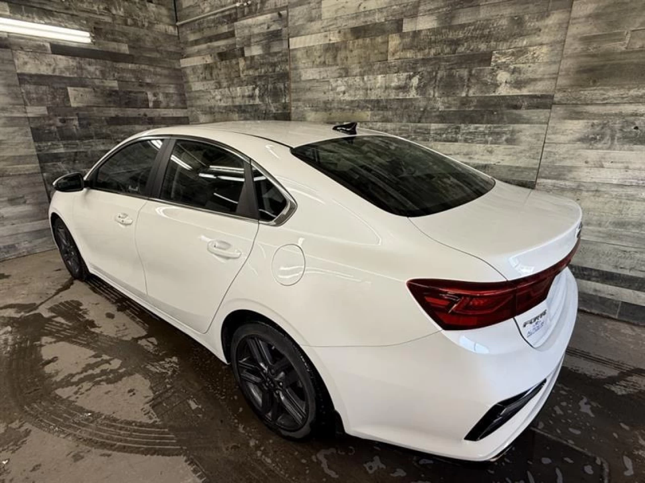 2021 Kia Forte EX Image principale