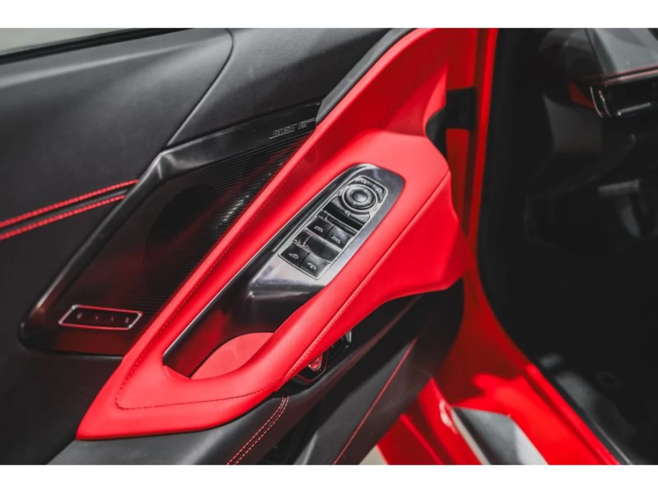 2023 Chevrolet Corvette 2LT CONVERTIBLE ÉCHAPPEMENT PERFORMANCE CARBON FLA Image principale
