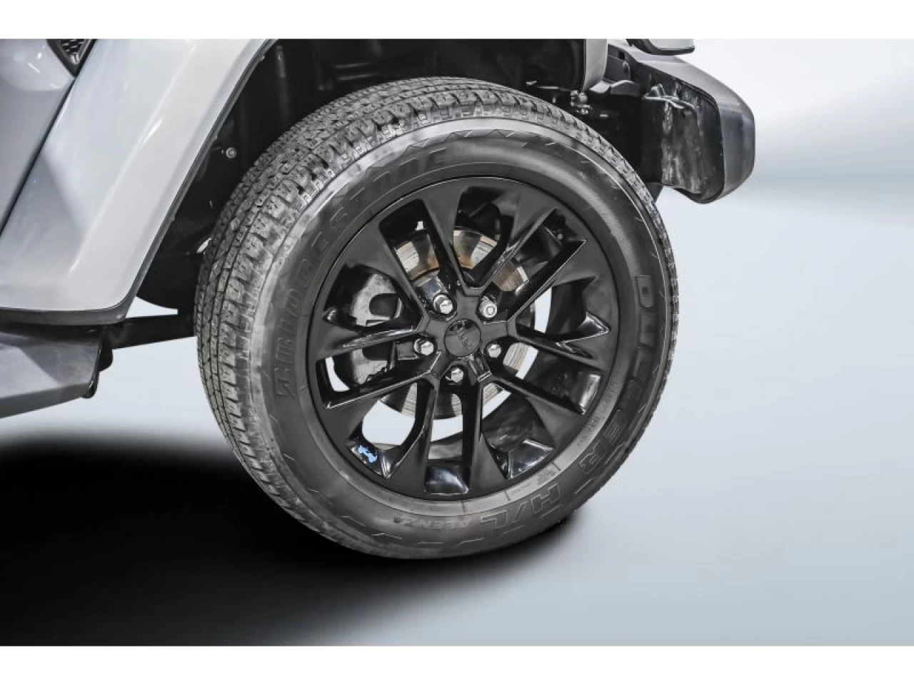 2023 Jeep Wrangler 4XE Sahara 4X4 COLD WEATHER GROUP Image principale
