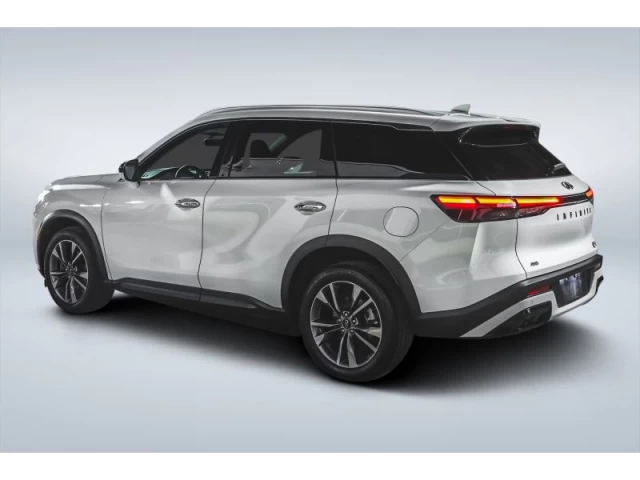 Infiniti QX60 LUXE AWD 2024