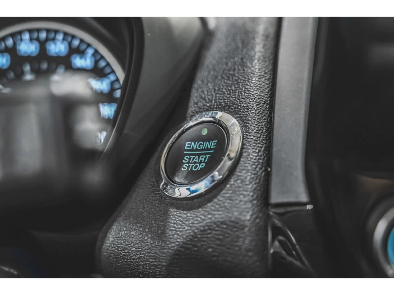 2021 Ford EcoSport Titanium 4WD CUIR TOIT OUVRANT Image principale