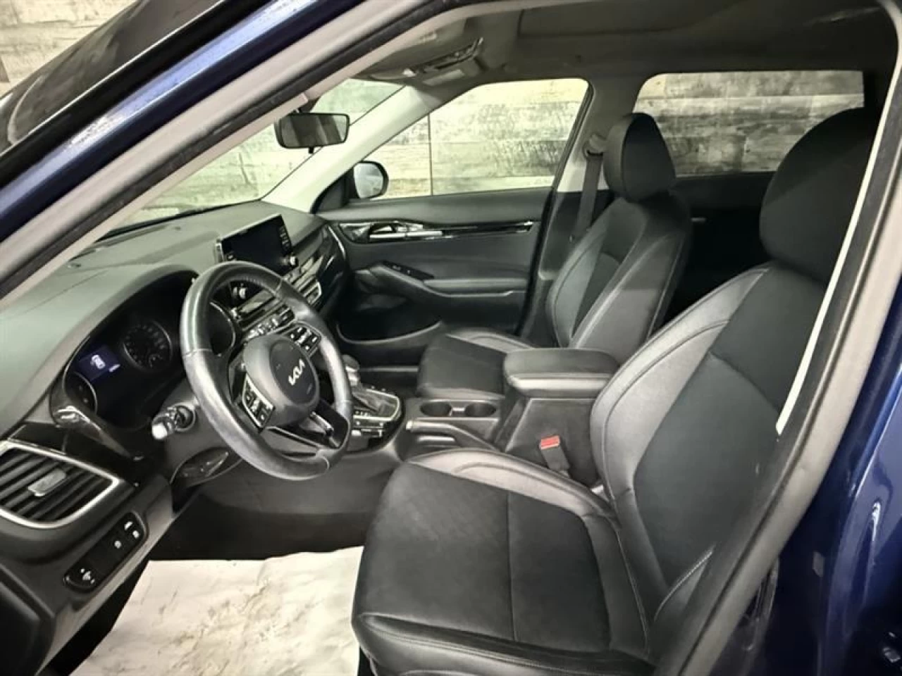 2023 Kia Seltos EX Awd cuir apple carplay Toit **approuvÉe 99,9%** Main Image