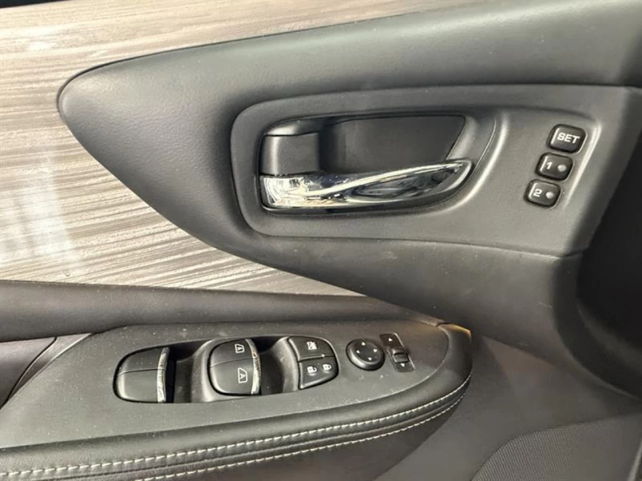 2018 Nissan Murano Édition minuit Main Image