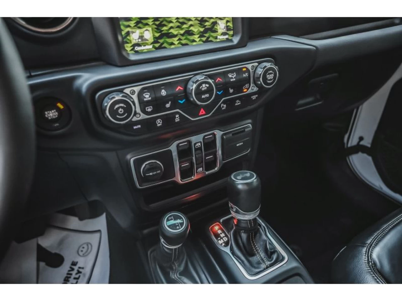 2023 Jeep Wrangler High Altitude Image principale