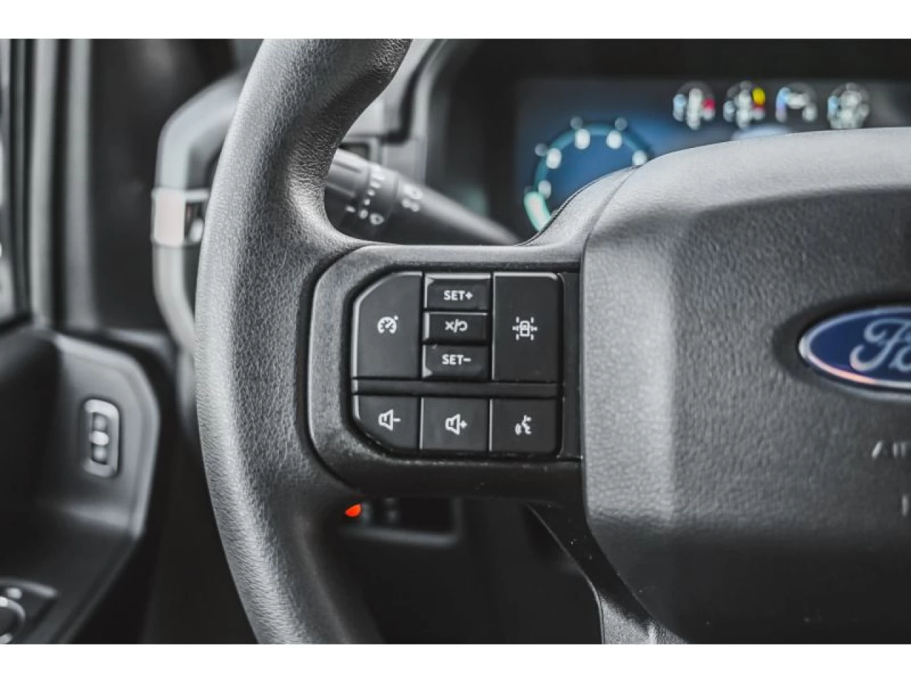 2025 Ford F150 XL 4WD SuperCrew 5.5' Box ecoboost Image principale