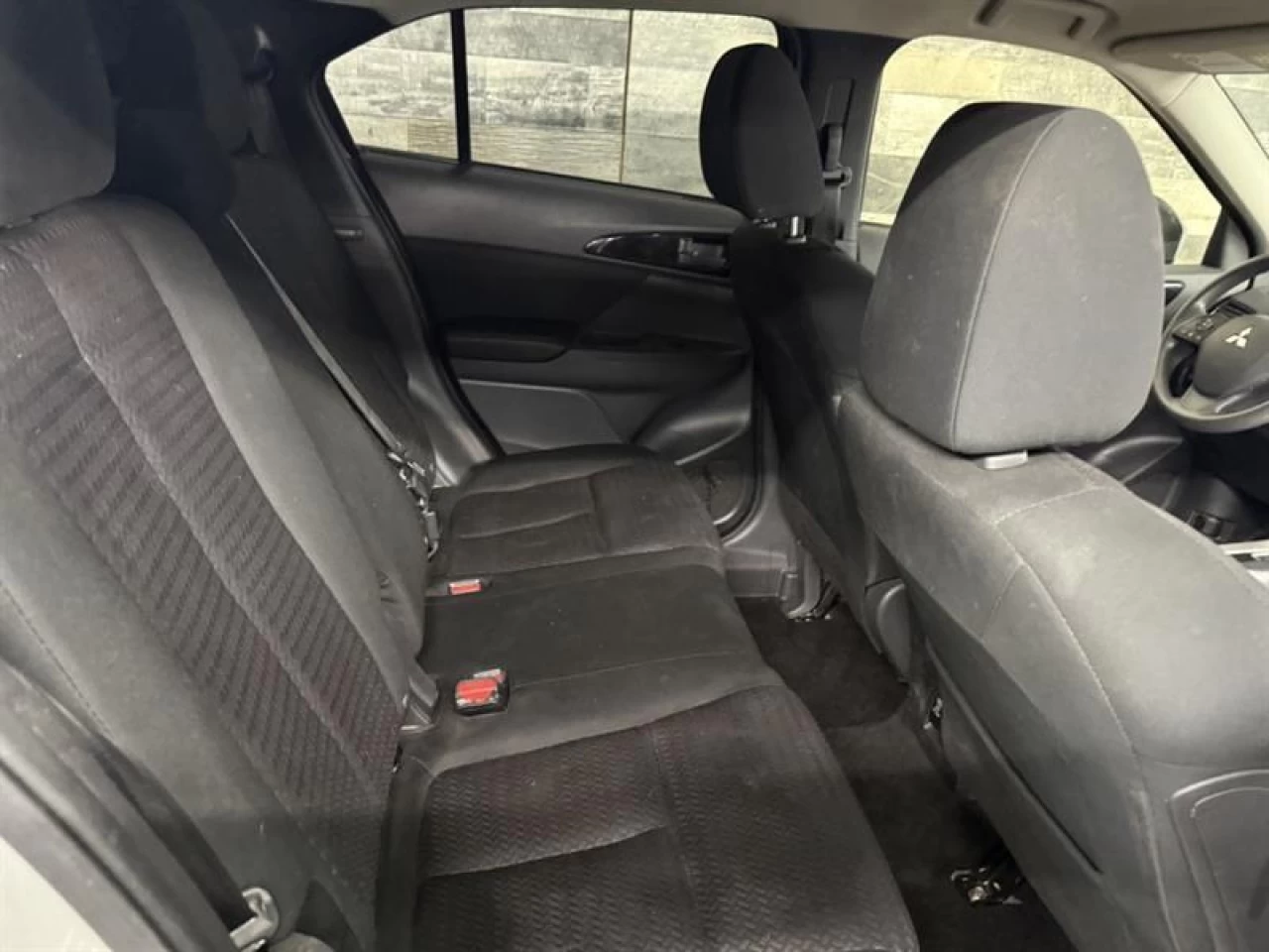 2022 Mitsubishi Eclipse Cross ES AWD BLUETOOTH MAGS **APPROUVÉ À 99.9%** Image principale