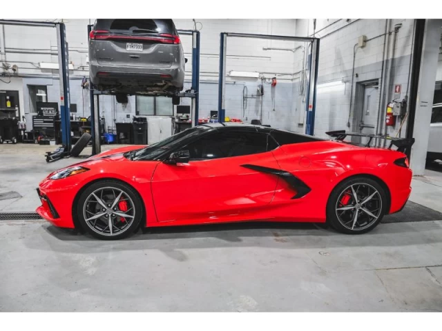 Chevrolet Corvette 2LT CONVERTIBLE ÉCHAPPEMENT PERFORMANCE CARBON FLA 2023