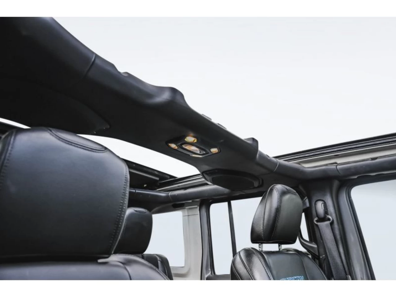 2022 Jeep Wrangler 4XE Unlimited Rubicon TOIT SKY ONE-TOUCH Image principale