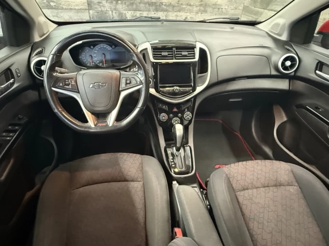 Chevrolet Sonic LT AUTO TOIT CAM DE RECUL **APPROUVÉ À 99.9%** 2018