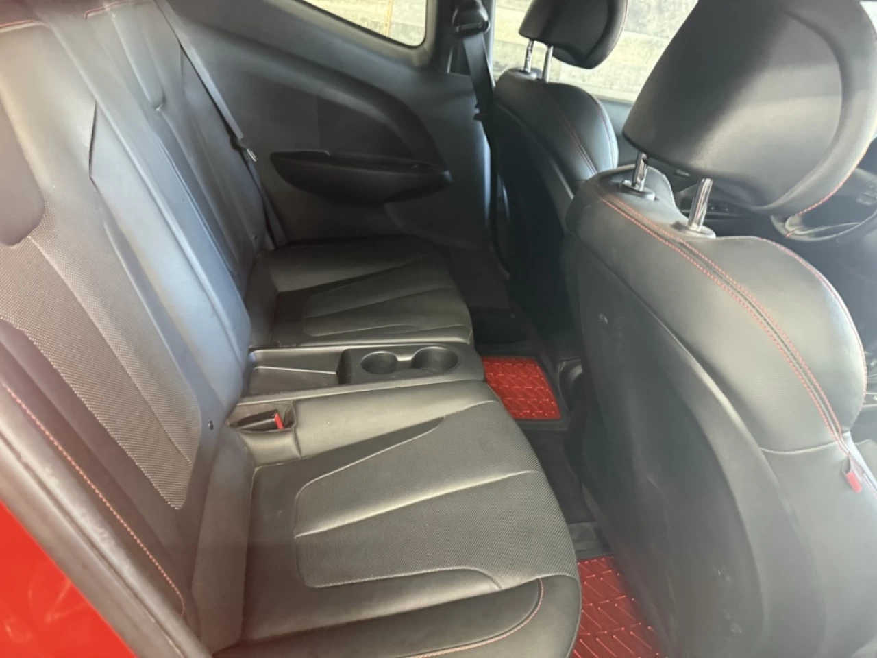 2019 Hyundai Veloster Turbo Tech AUTO CUIR TOIT NAV **APPROUVÉ À 99.9%** Main Image