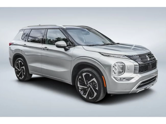 Mitsubishi Outlander - 2024