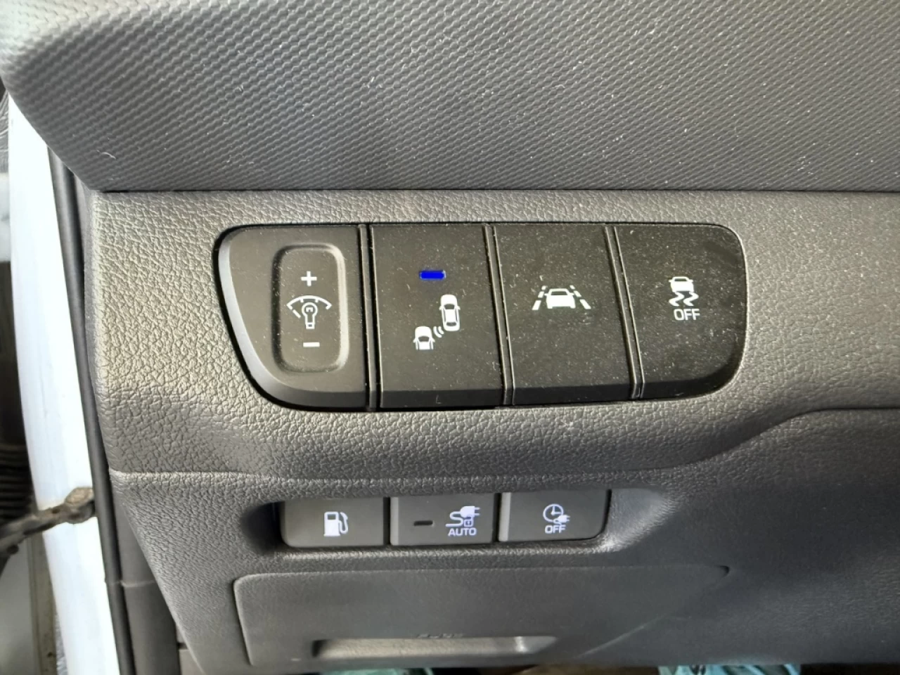 2021 Hyundai Ioniq PrivilÉgiÉ HYBRIDE APPLE CARPLAY TOIT **APPROUVÉE Image principale