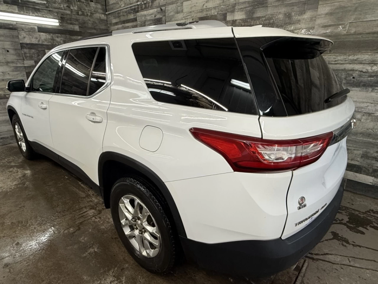 2018 Chevrolet Traverse LT 8 PASS AWD CAM DE RECUL **APPROUVÉ À 99.9%** Image principale