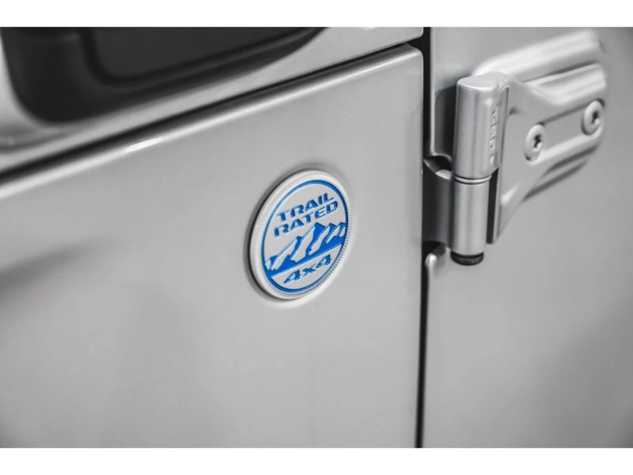 2023 Jeep Wrangler 4XE Sahara 4X4 COLD WEATHER GROUP Image principale