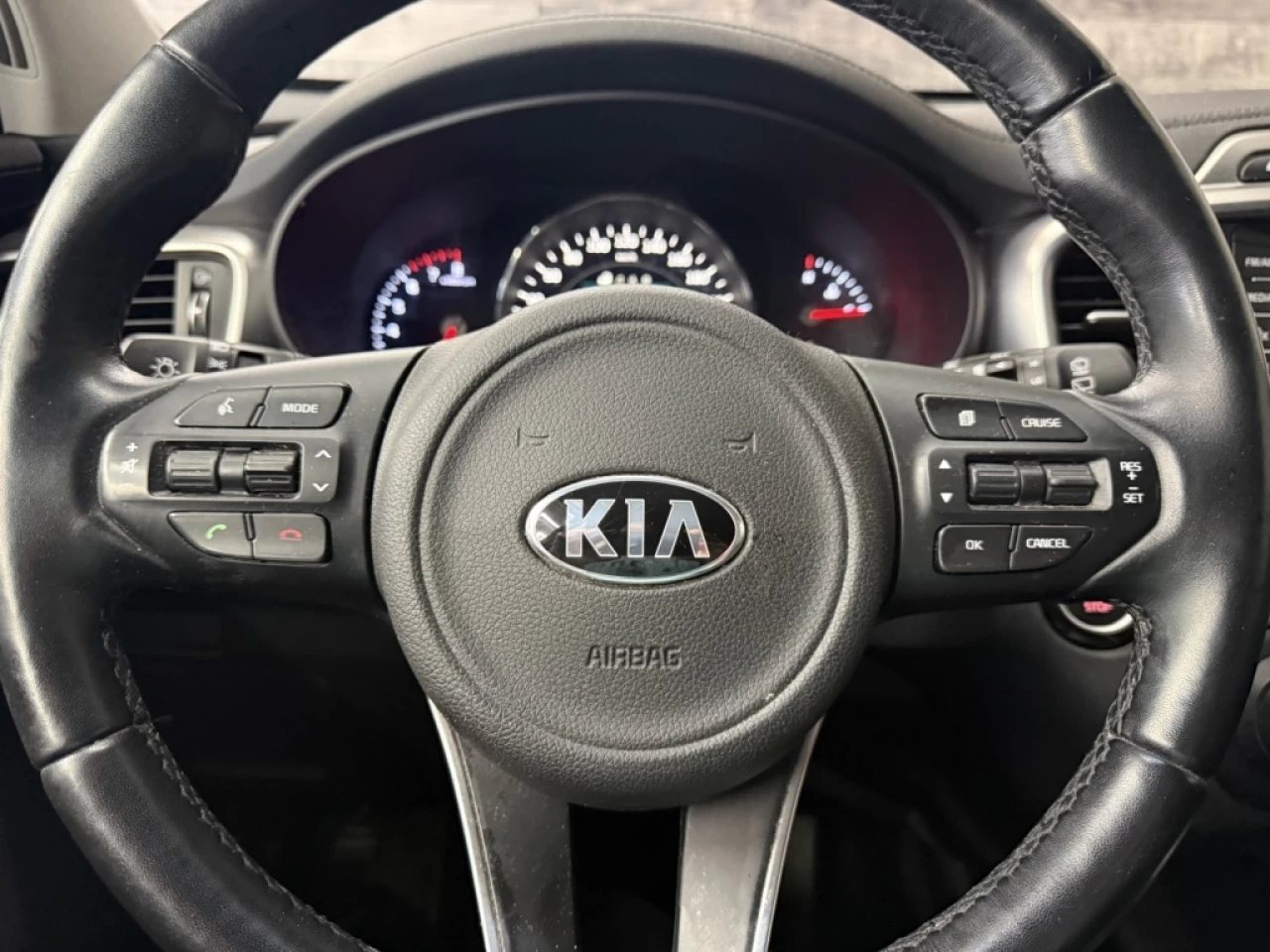 2018 Kia Sorento EX Turbo AWD CUIR **APPROUVÉ À 99.9%** Main Image