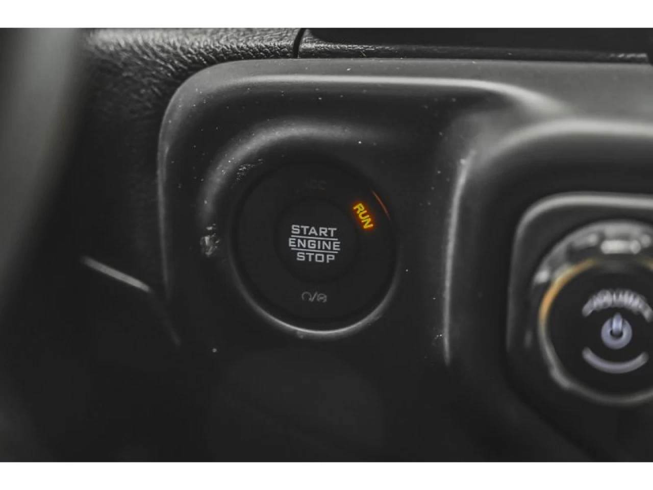2023 Jeep Wrangler 4XE Sahara 4X4 COLD WEATHER GROUP Image principale