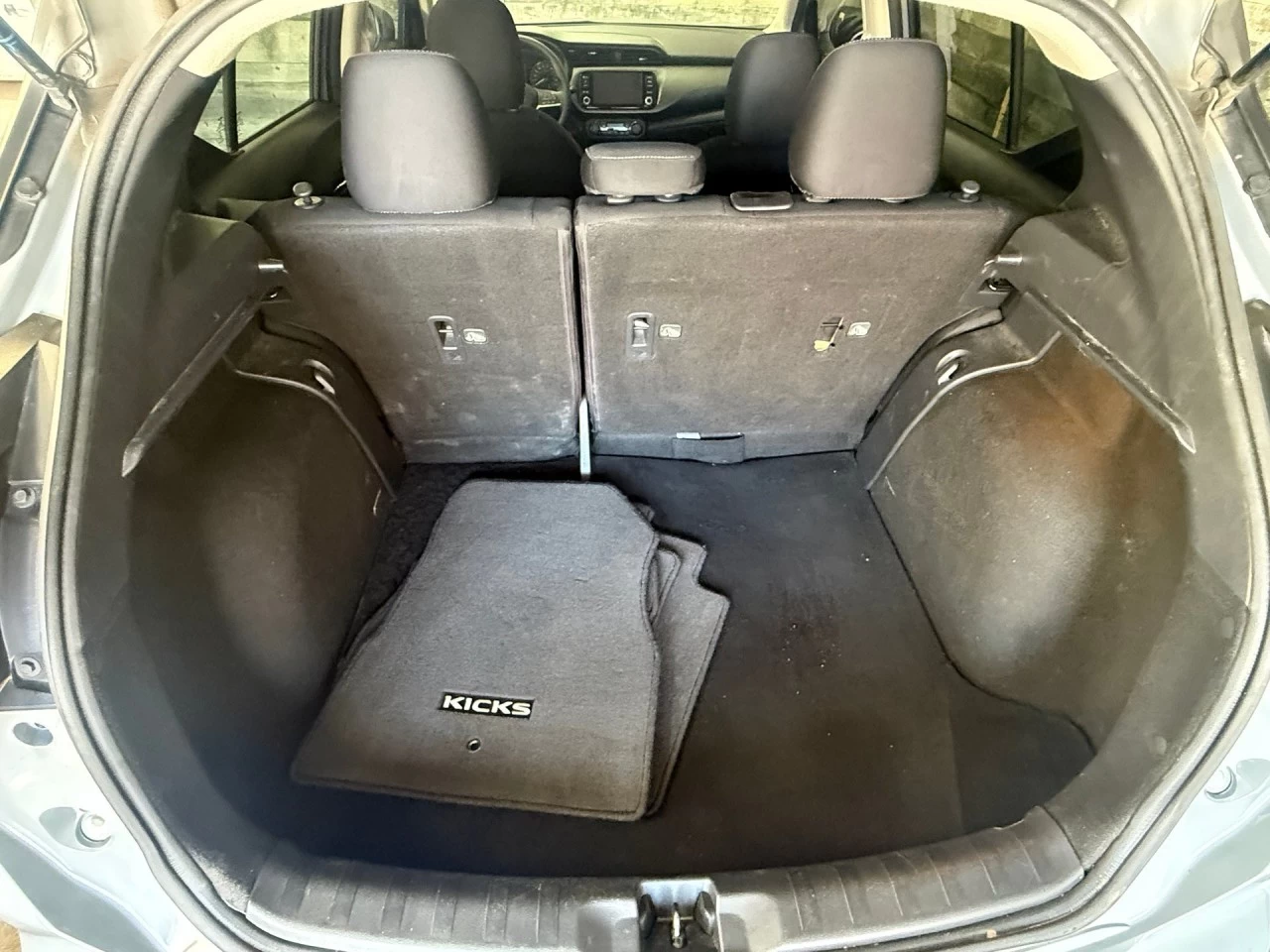 2022 Nissan Kicks SV Xtronic CVT Image principale
