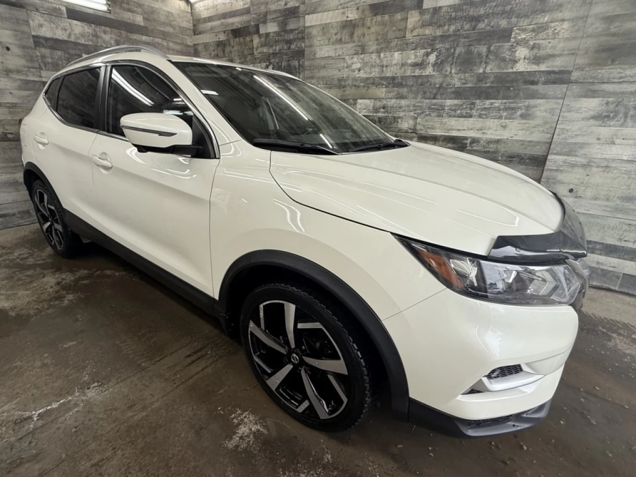 2020 Nissan Qashqai SL AWD CUIR TOIT NAV **APPROUVÉ À 99.9%** Image principale