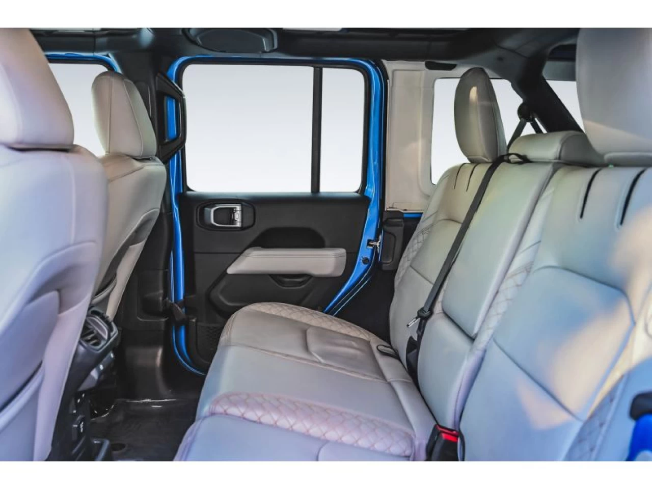 2022 Jeep Wrangler 4XE Unlimited High Altitude TOIT SKY ONE-TOUCH Image principale