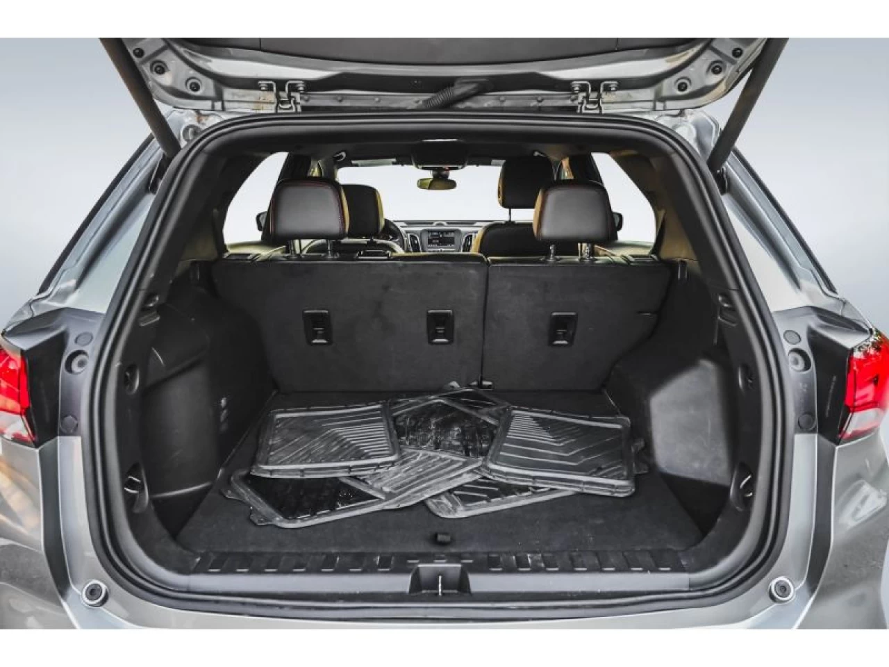 2024 Chevrolet Equinox AWD 4dr RS Image principale